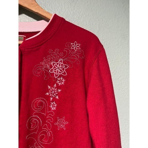 Holiday Traditions Women's Red and White Button Christmas Snowflake Sweater L - Picture 2 of 9